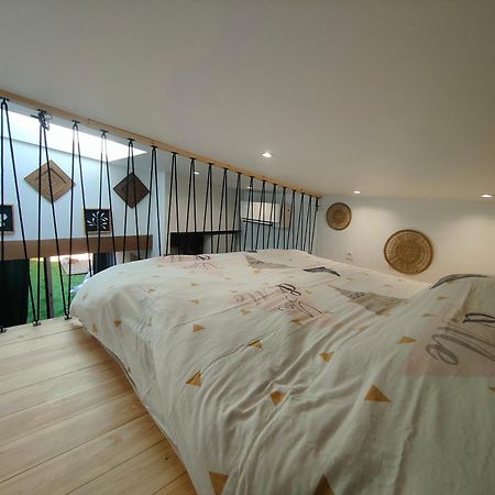 Tiny House Avec Jardin Et Acces Piscine Chauffee Saint-Médard-en-Jalles Exterior foto