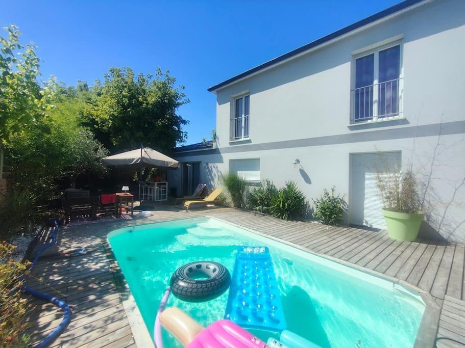 Tiny House Avec Jardin Et Acces Piscine Chauffee Saint-Médard-en-Jalles Exterior foto